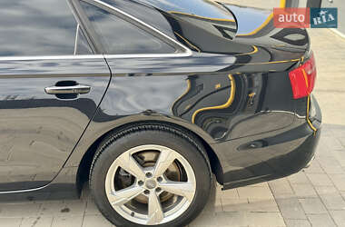 Седан Audi A6 2015 в 