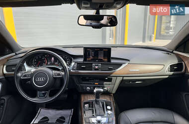 Седан Audi A6 2015 в 