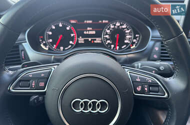 Седан Audi A6 2015 в 