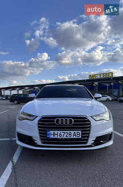 Седан Audi A6 2015 в 