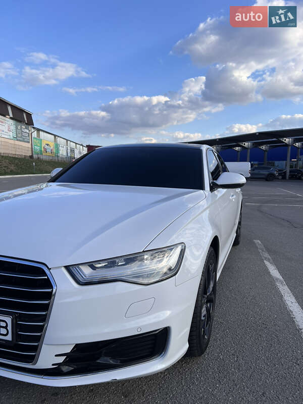 Седан Audi A6 2015 в Одессе