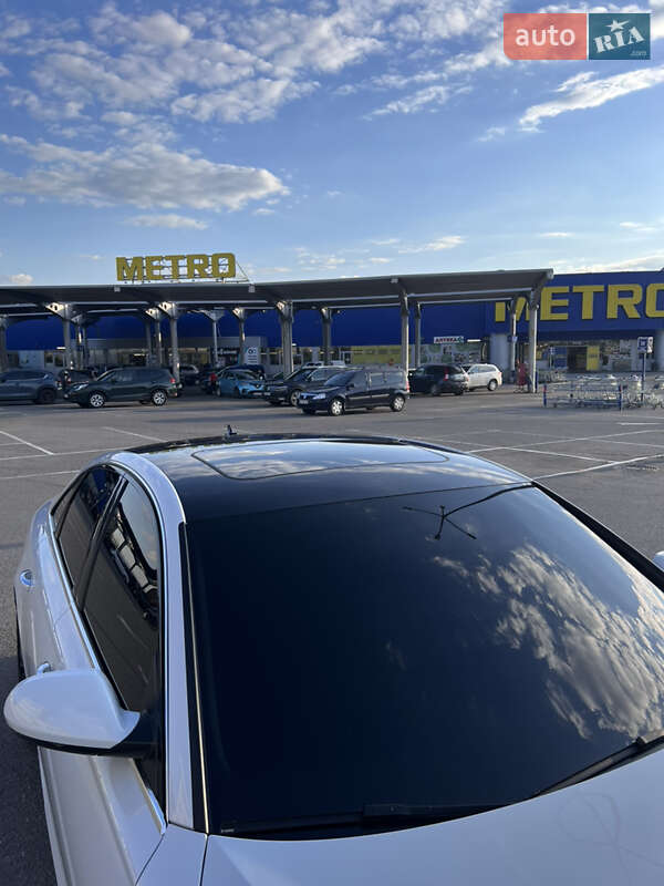 Седан Audi A6 2015 в Одессе