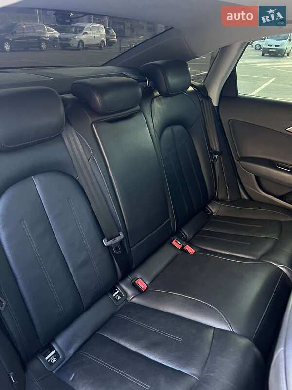 Седан Audi A6 2015 в Одессе