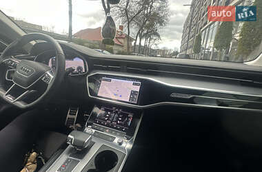 Седан Audi A6 2020 в 