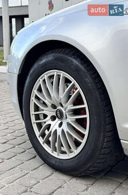 Седан Audi A6 2004 в 
