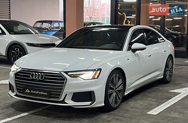 Седан Audi A6 2019 в 