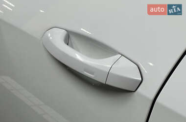 Седан Audi A6 2019 в 