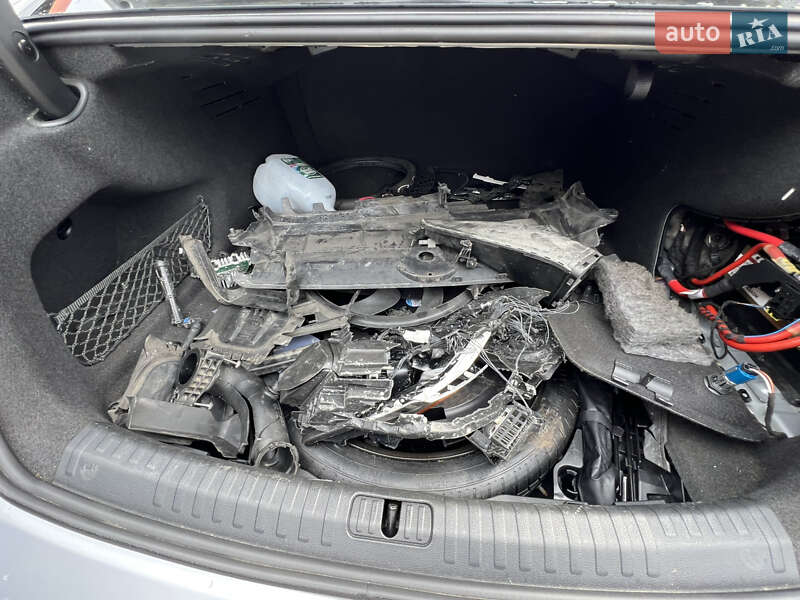Седан Audi A6 2019 в Стрые