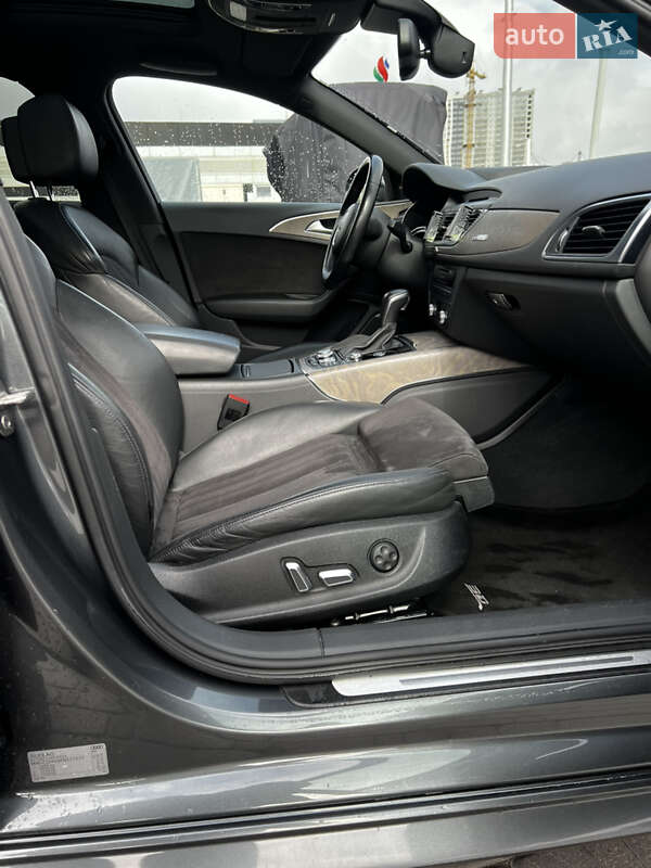 Универсал Audi A6 2015 в Киеве