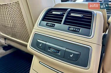 Седан Audi A6 2013 в 