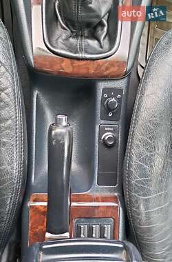 Седан Audi A6 2001 в 