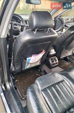 Седан Audi A6 2001 в 