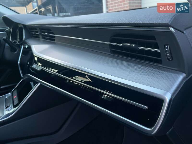 Универсал Audi A6 2019 в Луцке