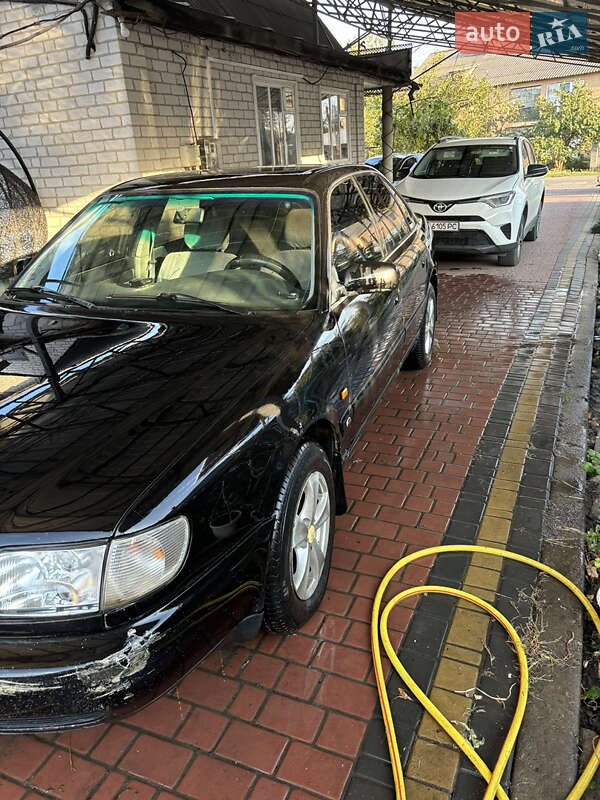 Седан Audi A6 1996 в Павлиші