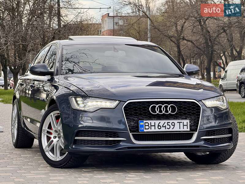 Седан Audi A6 2012 в 