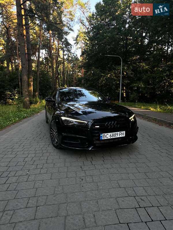 Седан Audi A6 2018 в 