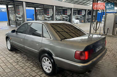Седан Audi A6 1994 в 