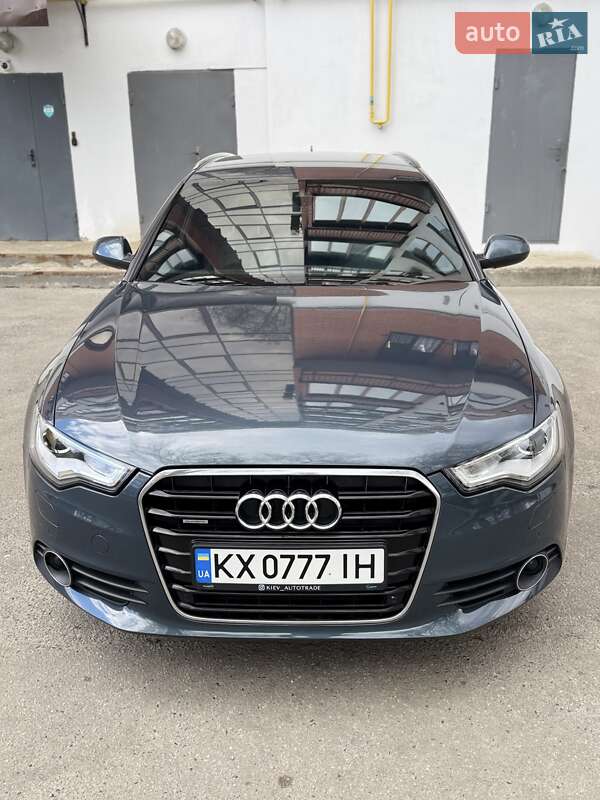 Универсал Audi A6 2013 в 