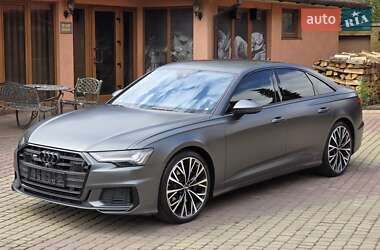 Седан Audi A6 2018 в 