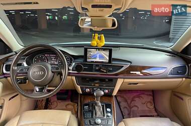 Седан Audi A6 2012 в 