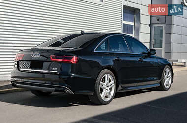 Седан Audi A6 2015 в 