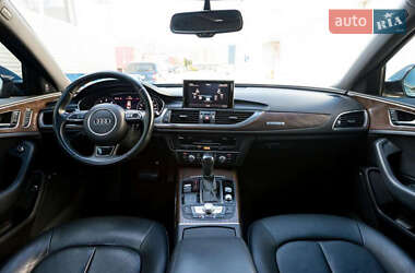 Седан Audi A6 2015 в 