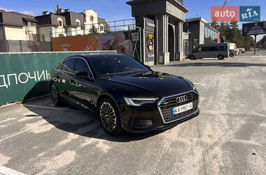 Седан Audi A6 2022 в 