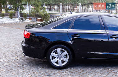 Седан Audi A6 2011 в 