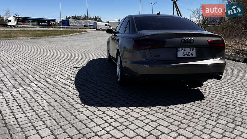 Седан Audi A6 2013 в Рава-Русской
