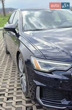Седан Audi A6 2018 в 