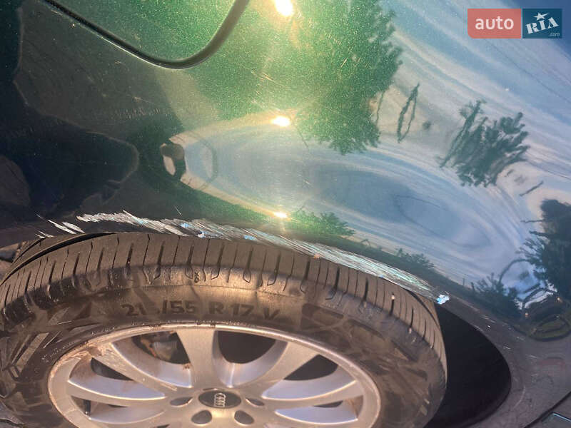 Седан Audi A6 2001 в Ровно