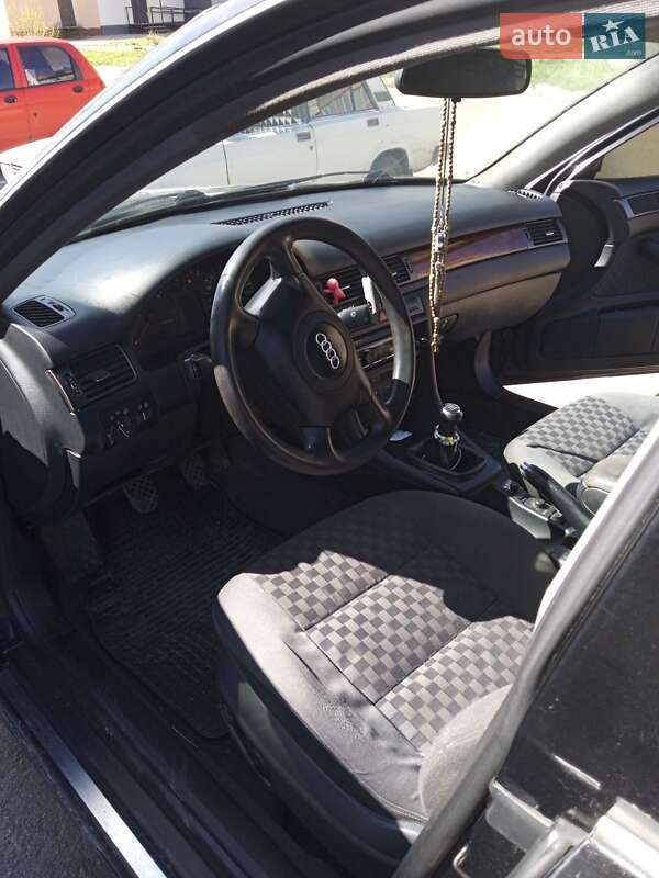 Седан Audi A6 2000 в Житомирі