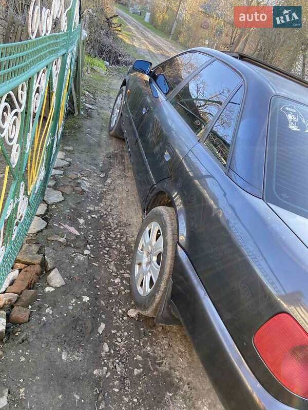 Седан Audi A6 1995 в Хмельницком