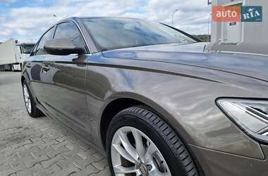 Седан Audi A6 2015 в 