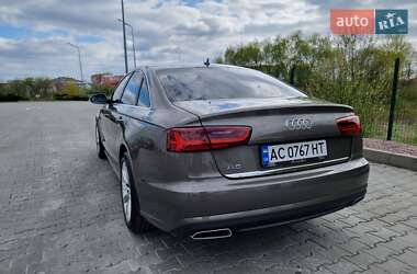 Седан Audi A6 2015 в 