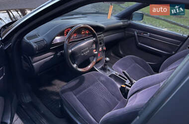 Седан Audi A6 1995 в 