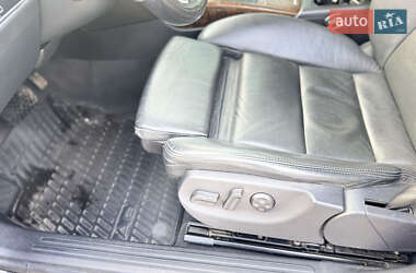 Седан Audi A6 2010 в 