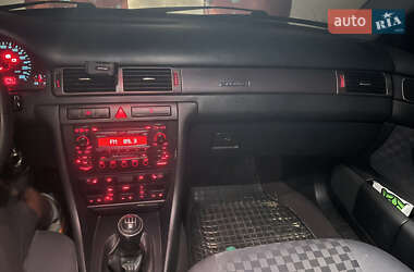 Универсал Audi A6 2001 в 