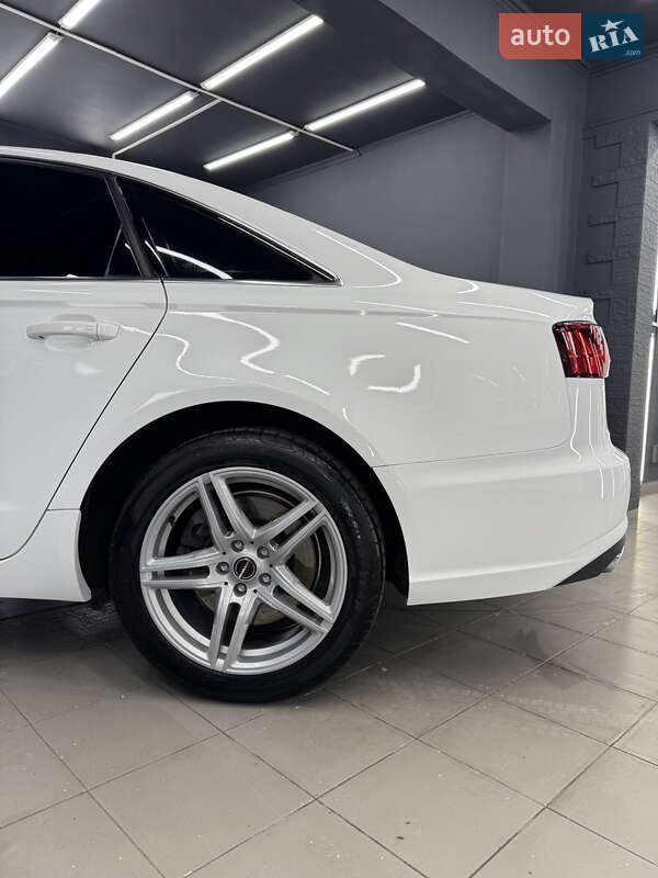 Седан Audi A6 2015 в Коломые