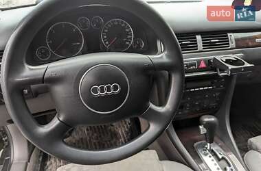Седан Audi A6 2002 в 