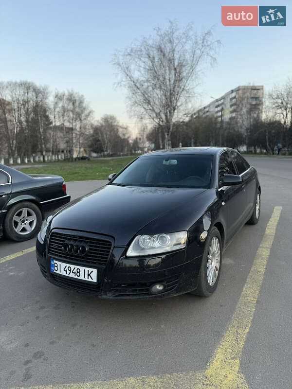 Седан Audi A6 2004 в 