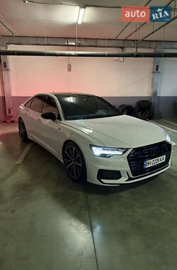 Седан Audi A6 2018 в 