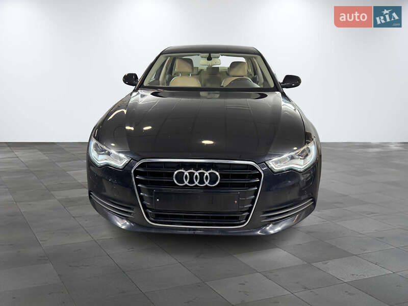 Седан Audi A6 2011 в 