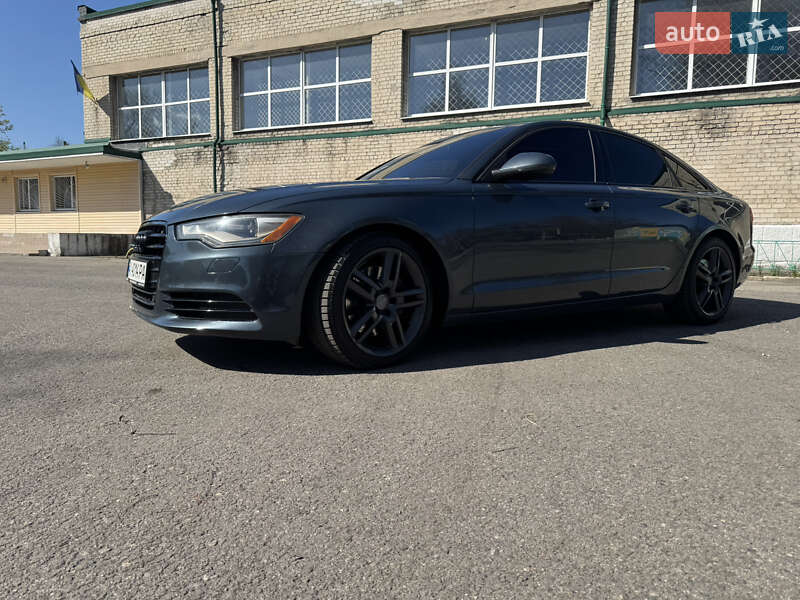 Седан Audi A6 2013 в Першотравенске