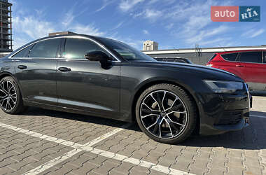 Седан Audi A6 2018 в 