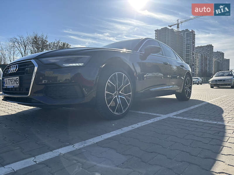 Седан Audi A6 2018 в Киеве