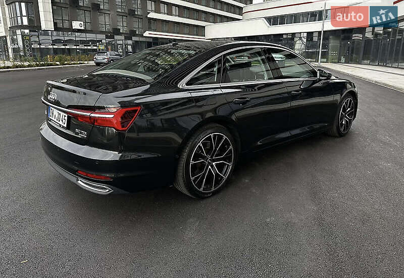 Седан Audi A6 2018 в Киеве