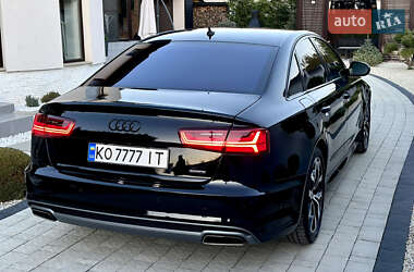 Седан Audi A6 2015 в 