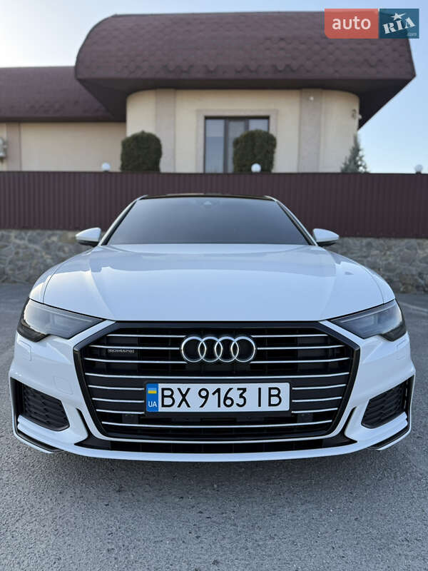 Седан Audi A6 2018 в 