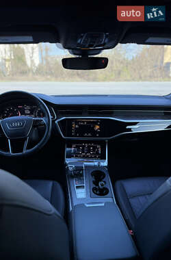 Седан Audi A6 2018 в 